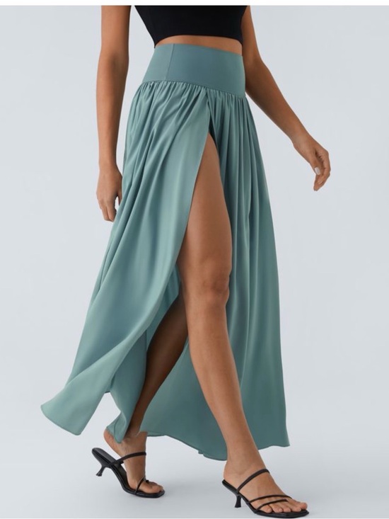 HALARA Dresses & Skirts - Halara Breezeful High Waisted 2-in-1 Flowy Quick Dry Maxi Casual Skirt xsmall